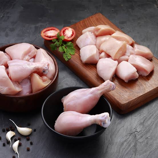 CHICKEN  Skin Off Curry PCS Sizes(9 to 10)